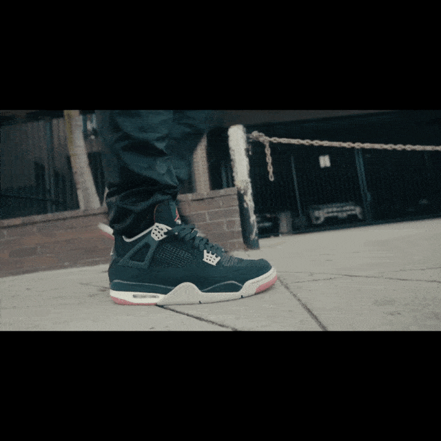 你 会 为 一 双 球 鞋 做 哪 些 疯 狂 的 事 ?【熊猫体育】(图7)
你 会 为 一 双 球 鞋 做 哪 些 疯 狂 的 事 ?【熊猫体育】(图7)